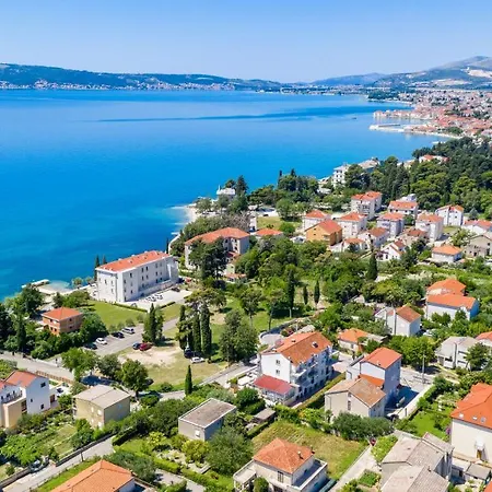 Aqua - Guest & 3* Kaštela