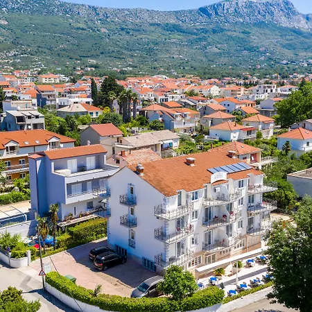 Hotel Aqua - Guest & Kaštela