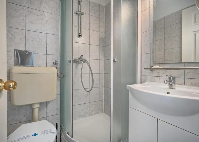 Hotel Aqua - Guest &