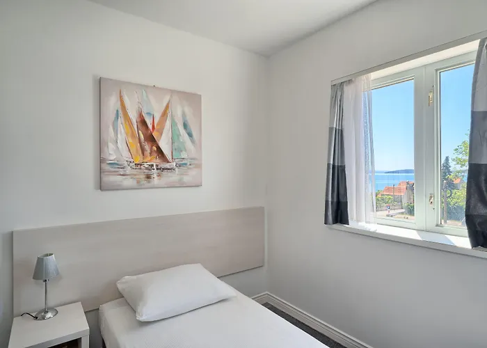 Hotel Aqua - Guest &